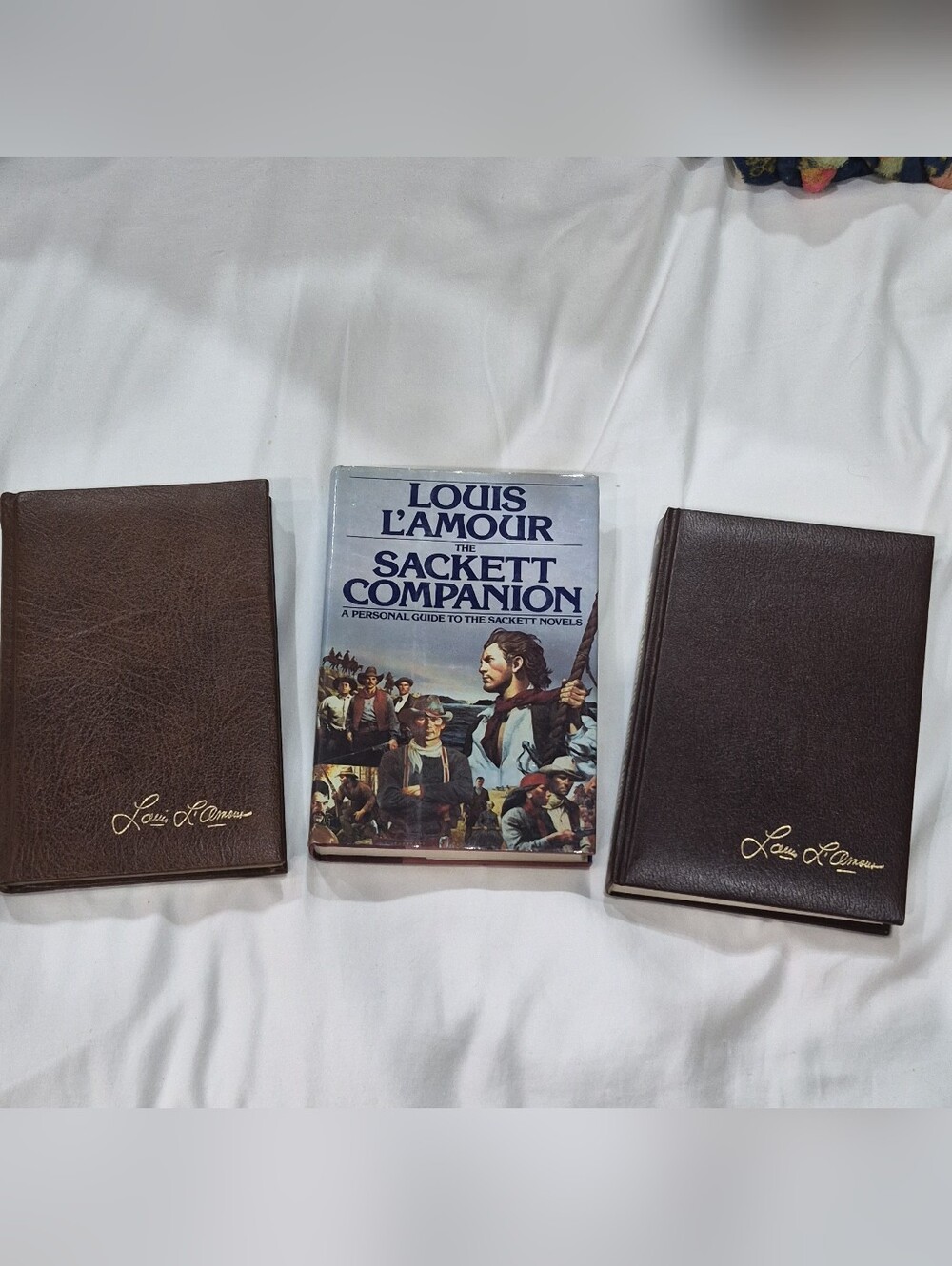 Louis L'Amour The Sackett Companion Hardcover Bantam 1988 W/ Leatherbound Extras
